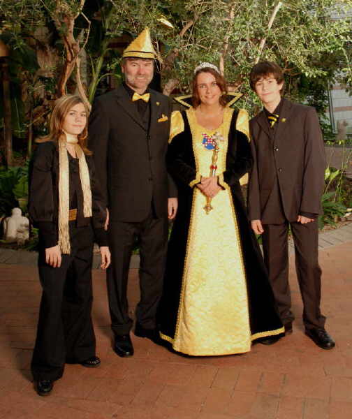 Prinzessin Claudia I. und Familie